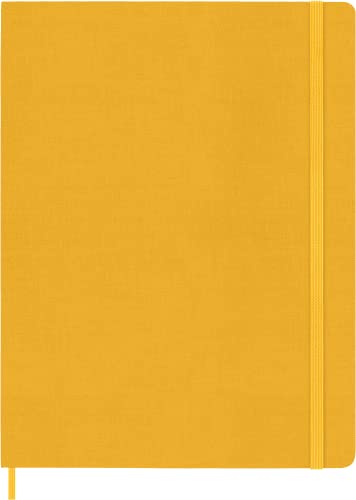 Moleskine Cuaderno Clásico de Papel Liso, Tapa Dura de Seda y Cierre Elástico, Tamaño XL, Color Amarillo Anaranjado