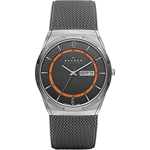 Skagen Reloj para hombre Melbye Titanio, movimiento de tres manecillas con fecha de día, caja de 40 mm de titanio color carbón con correa de malla de acero inoxidable, SKW6007